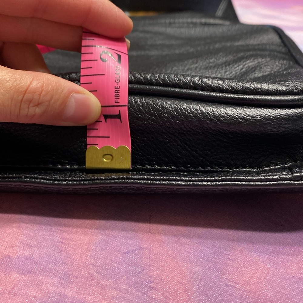 🖤🩵Unisex Clarks Crossbody Genuine Leather bag. - Picture 9 of 11